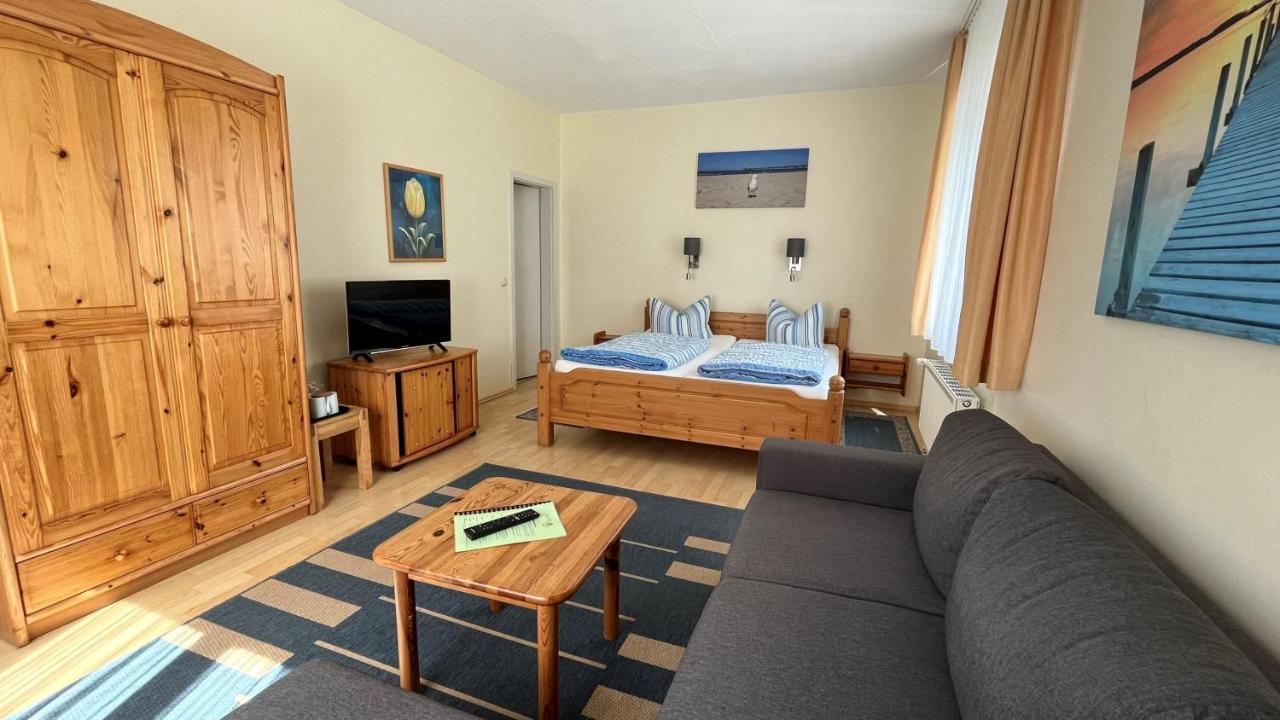 Kastanienhof Hotel Garni Zinnowitz Camera foto