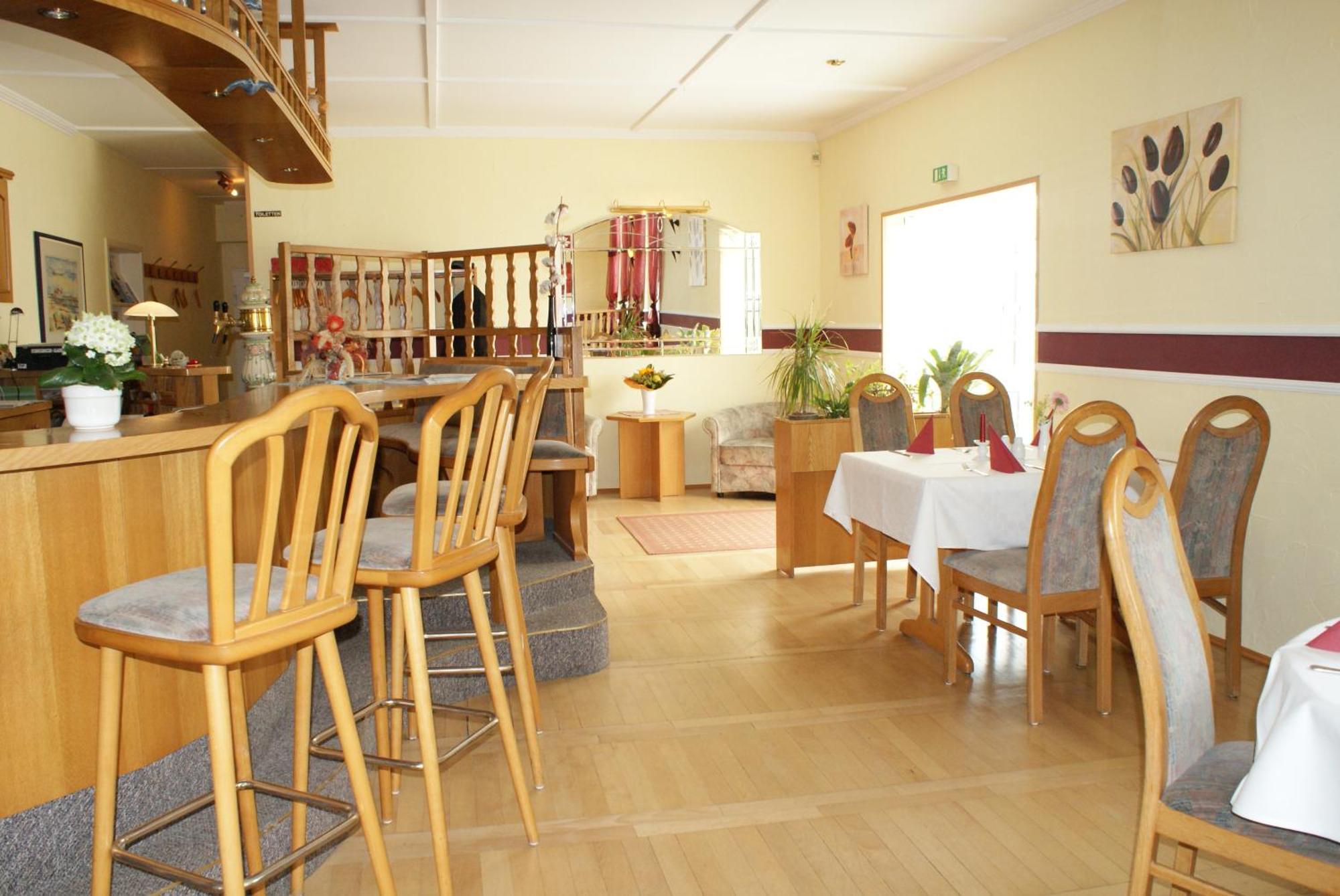 Kastanienhof Hotel Garni Zinnowitz Esterno foto