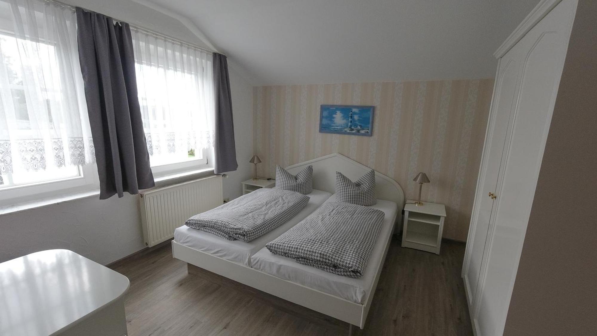 Kastanienhof Hotel Garni Zinnowitz Camera foto