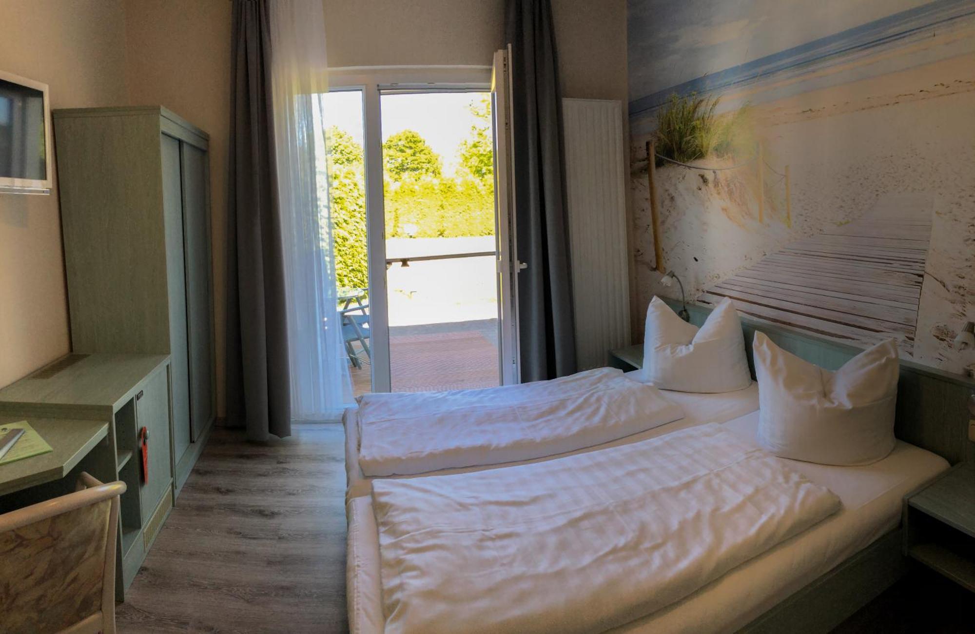 Kastanienhof Hotel Garni Zinnowitz Camera foto