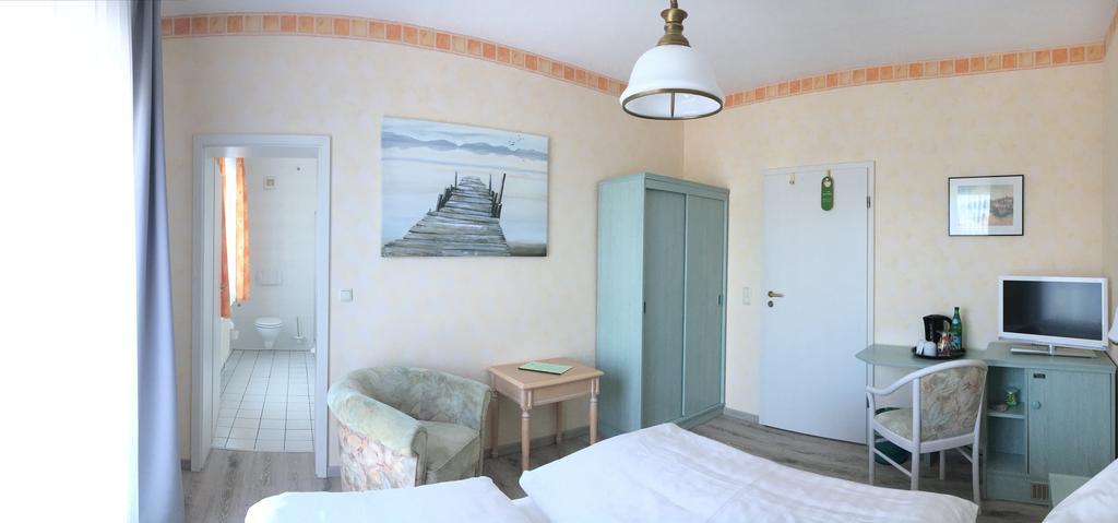 Kastanienhof Hotel Garni Zinnowitz Esterno foto